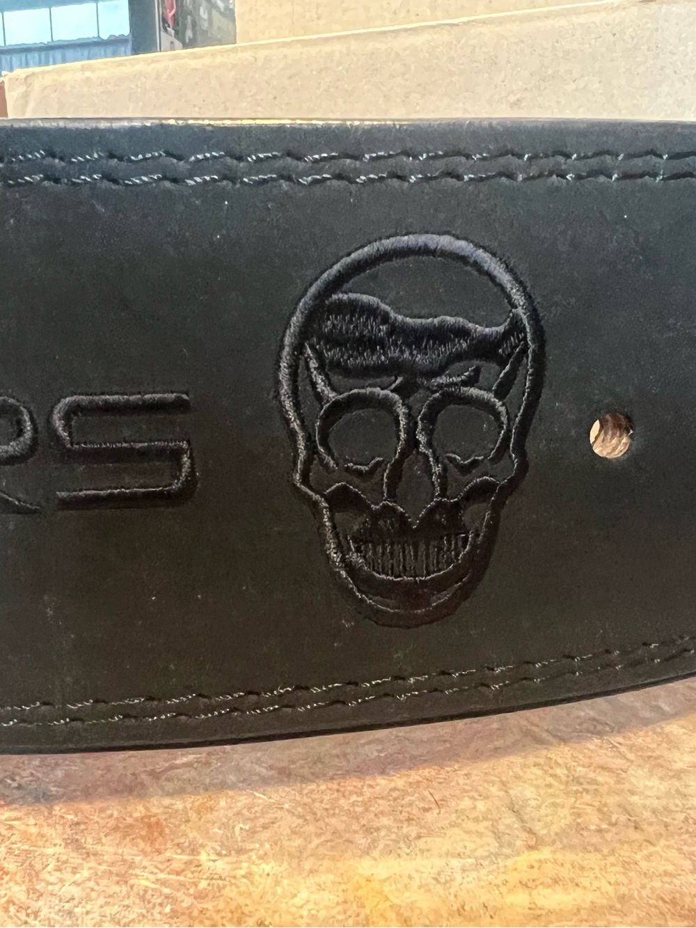 Black Embossed Skull Leather Belt - GYMREAPERS